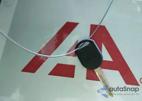 2004 Ford Expedition Xlt from USA, damaged, VIN 1FMPU15L64LB40761